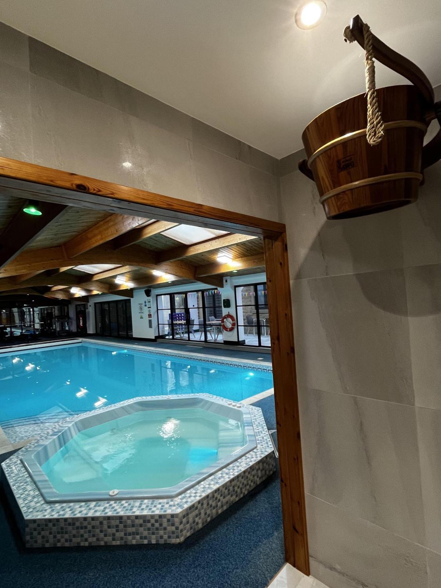Chestnut Retreat A Stunning Annex Apartment Ossett Extérieur photo